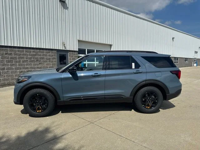 New 2026 Vapor Blue Metallic Ford Tremor image 9