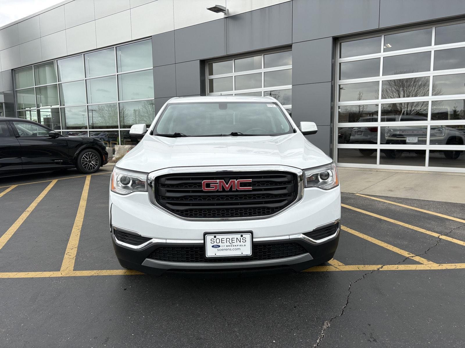 Used 2019 GMC Acadia SLE-1 with VIN 1GKKNKLA3KZ180006 for sale in Brookfield, WI