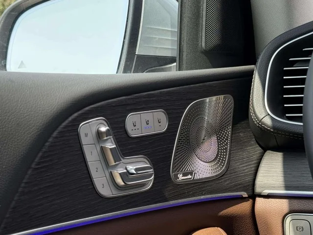 2026 Mercedes-Benz GLS Base - Photo 30