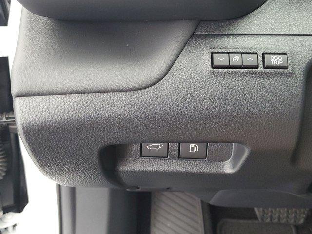 Certified Used 2026 OXYGEN WHITE Toyota  image 54