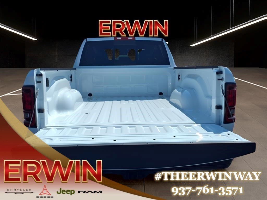2025 RAM 2500 Tradesman - Photo 9