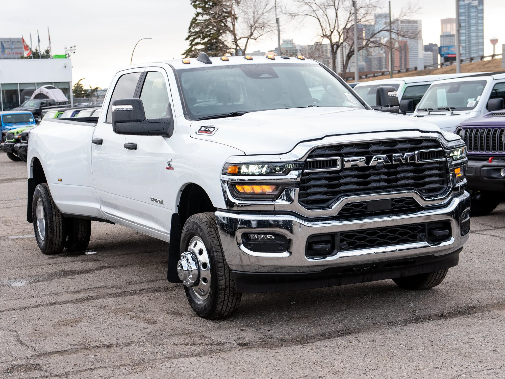 New 2026 White RAM Big Horn* image 7