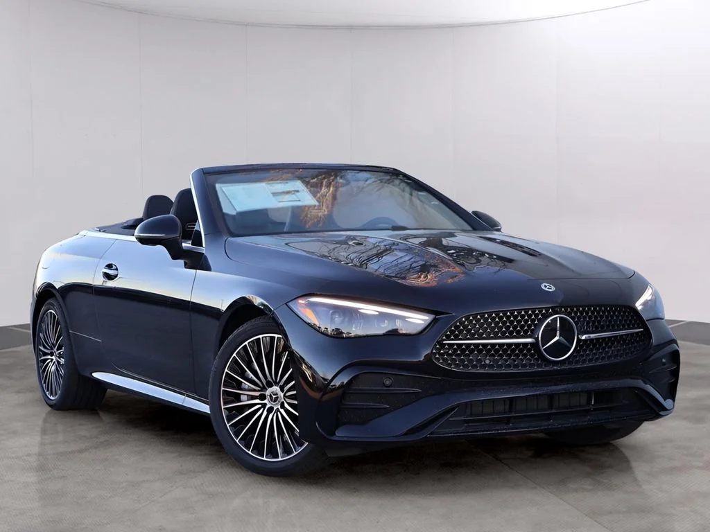 2026 Mercedes-Benz CLE CLE 450 4Matic Cabriolet's photo