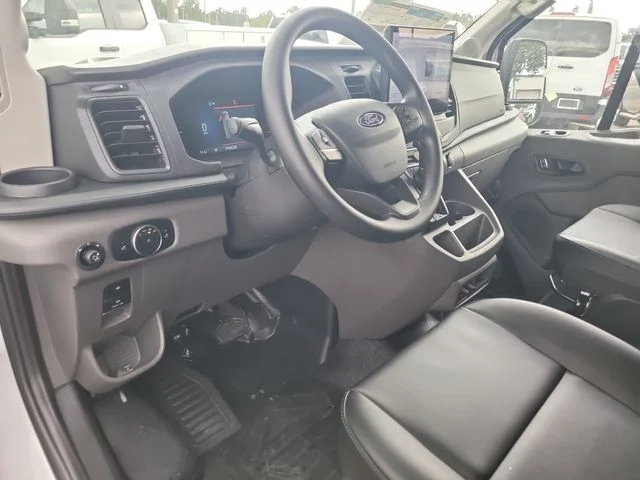 New 2026 Oxford White Ford Base image 19