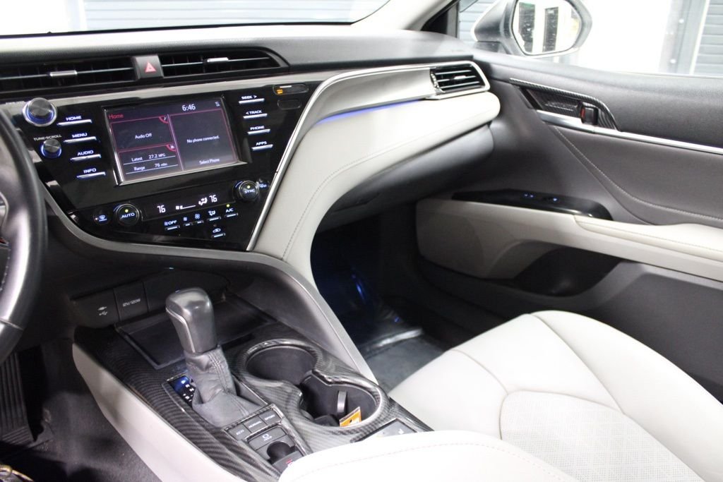 2018 Toyota Camry XSE - Photo 27