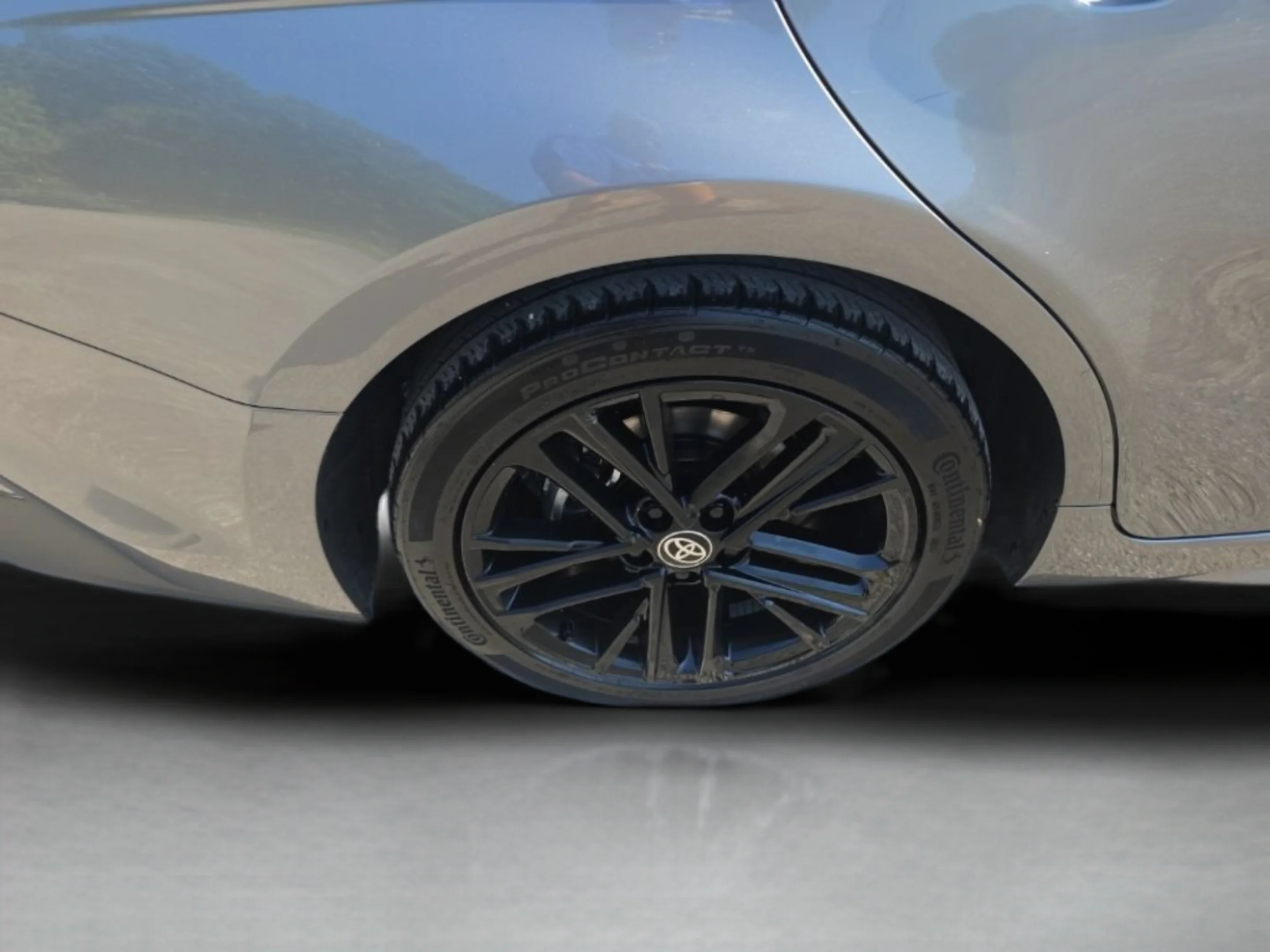 Used 2025 Gray Toyota SE image 15