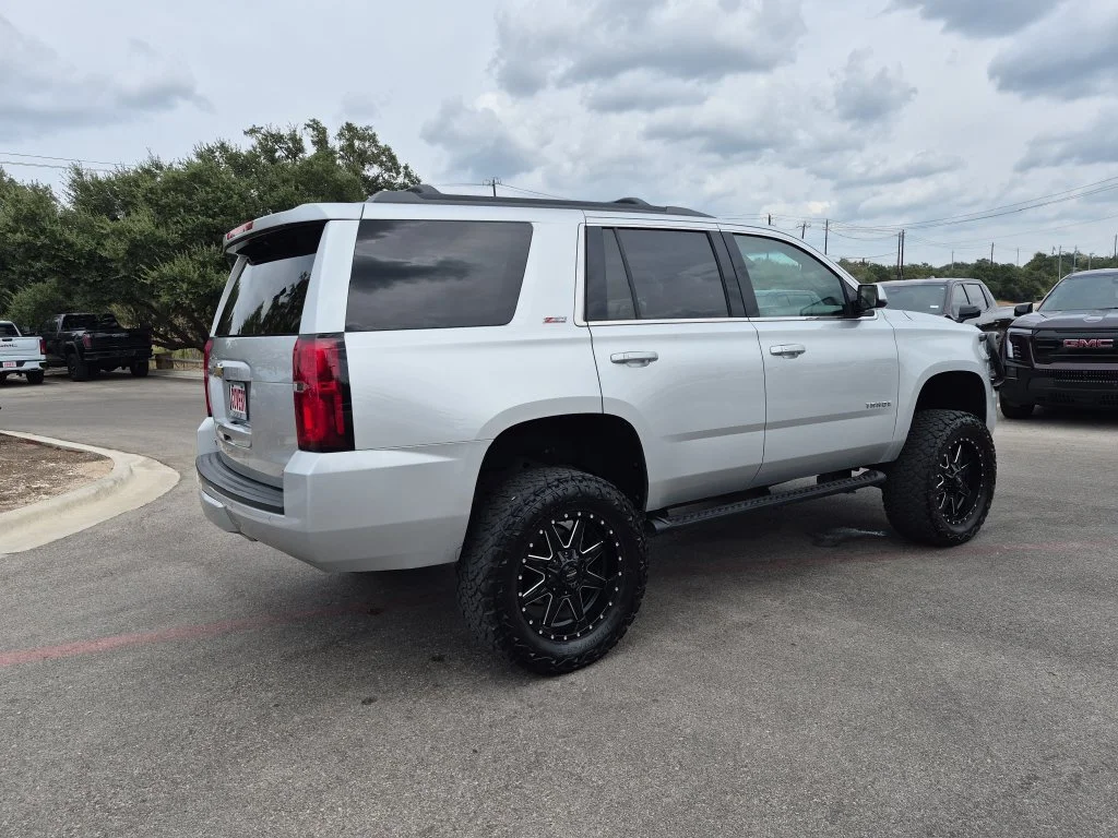 Used 2018 Silver Chevrolet LT image 9