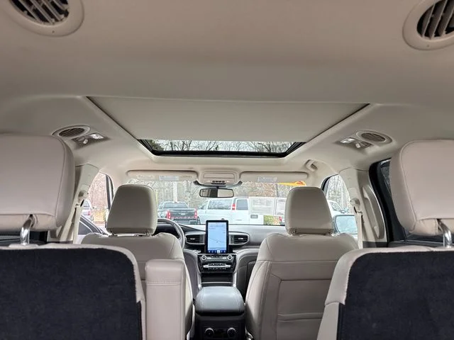 Used 2023 White Ford Platinum image 53