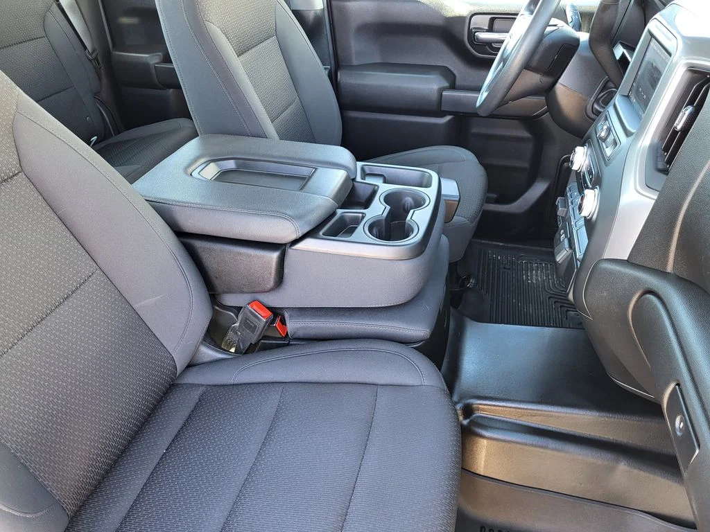 Used 2024 Summit White GMC Pro image 10