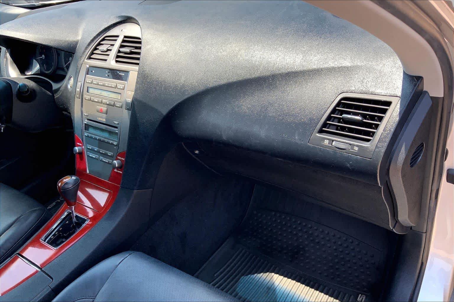 Used 2007 Tungsten Metallic Lexus  image 16