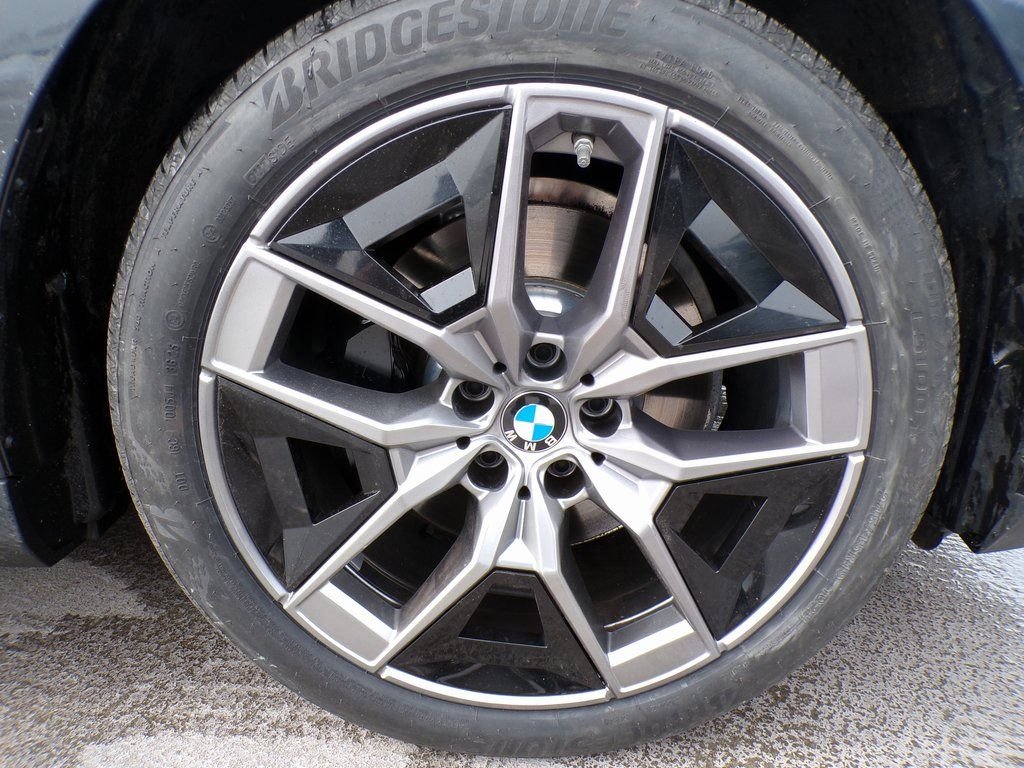 Certified Used 2026 Dark Graphite Metallic BMW 530i xDrive image 8