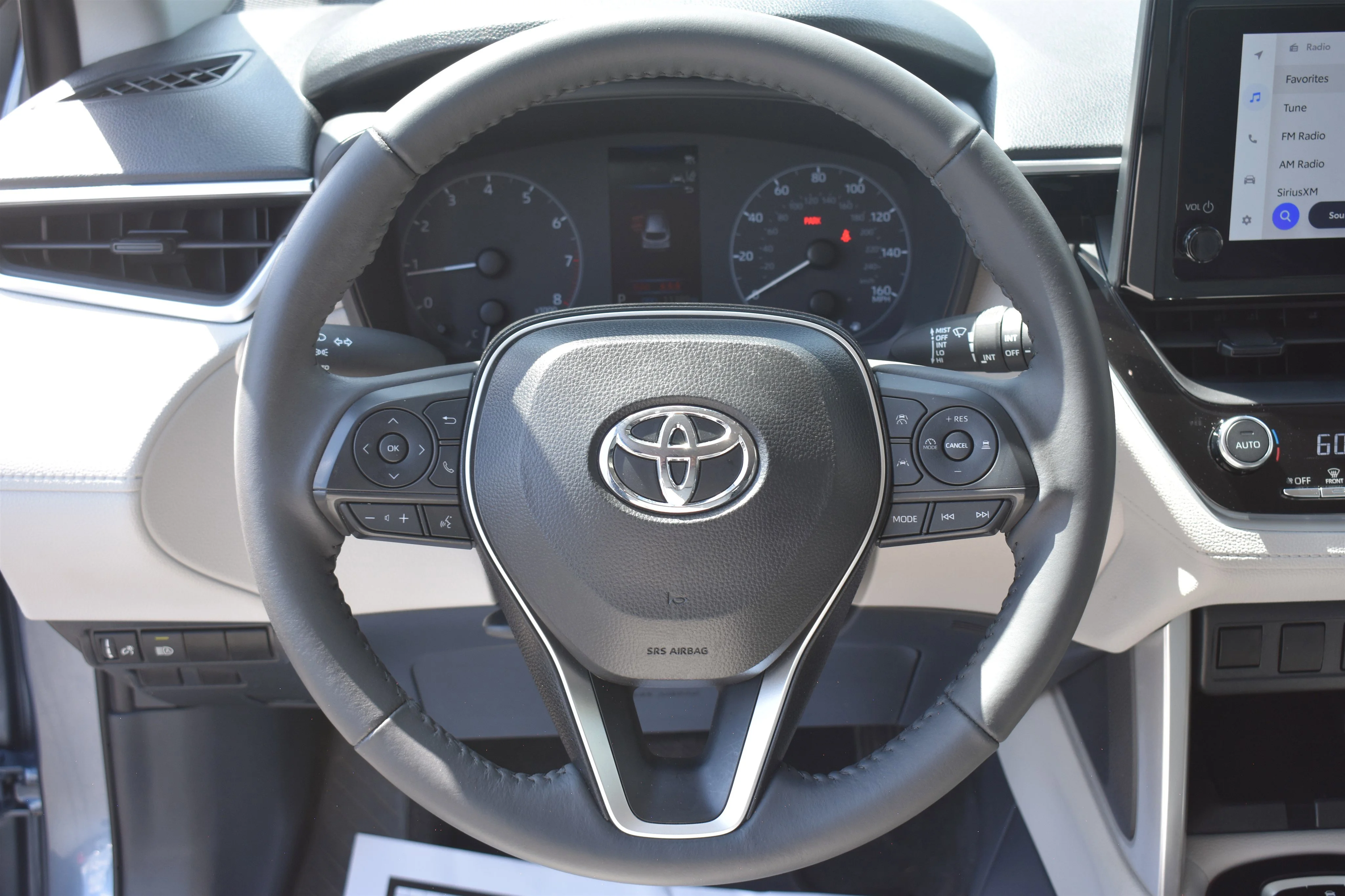 Used 2024  Toyota LE image 18