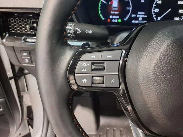 2025 Honda CR-V Sport Touring - Photo 7