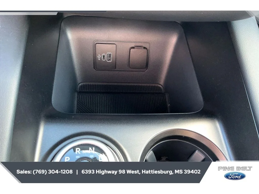 New 2026 Space White Metallic Ford Tremor® image 24