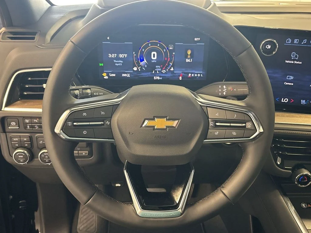 Used 2025 Black Chevrolet High Country image 17