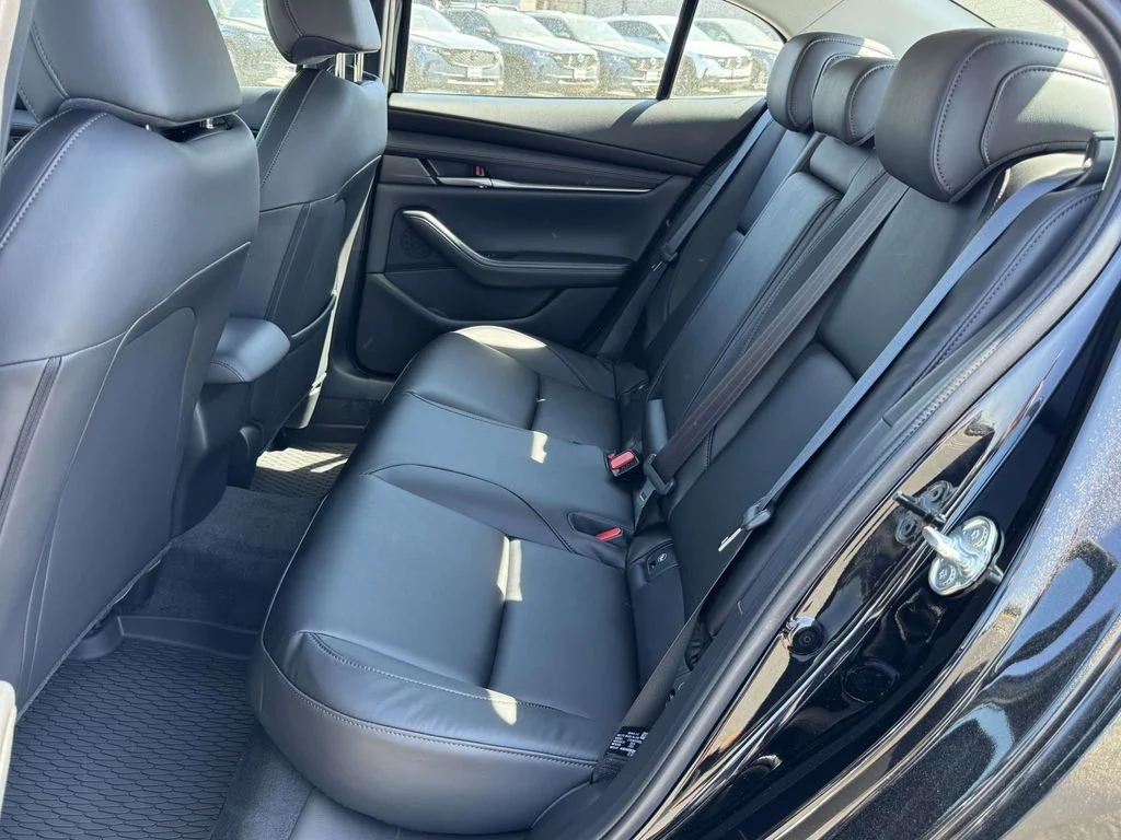 New 2026 Jet Black Mica Mazda 2.5 S Preferred image 15