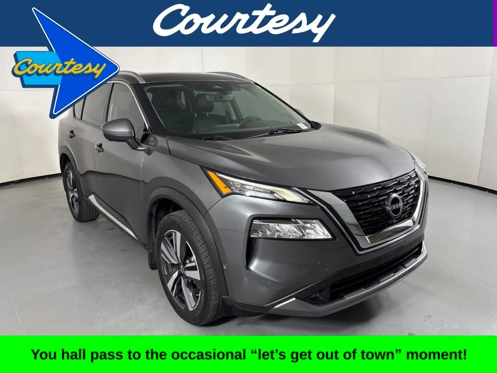 2022 Nissan Rogue SL