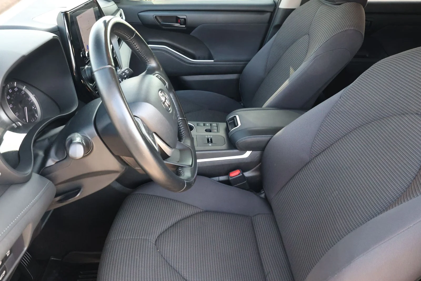 Used 2023 Blue Toyota LE image 14