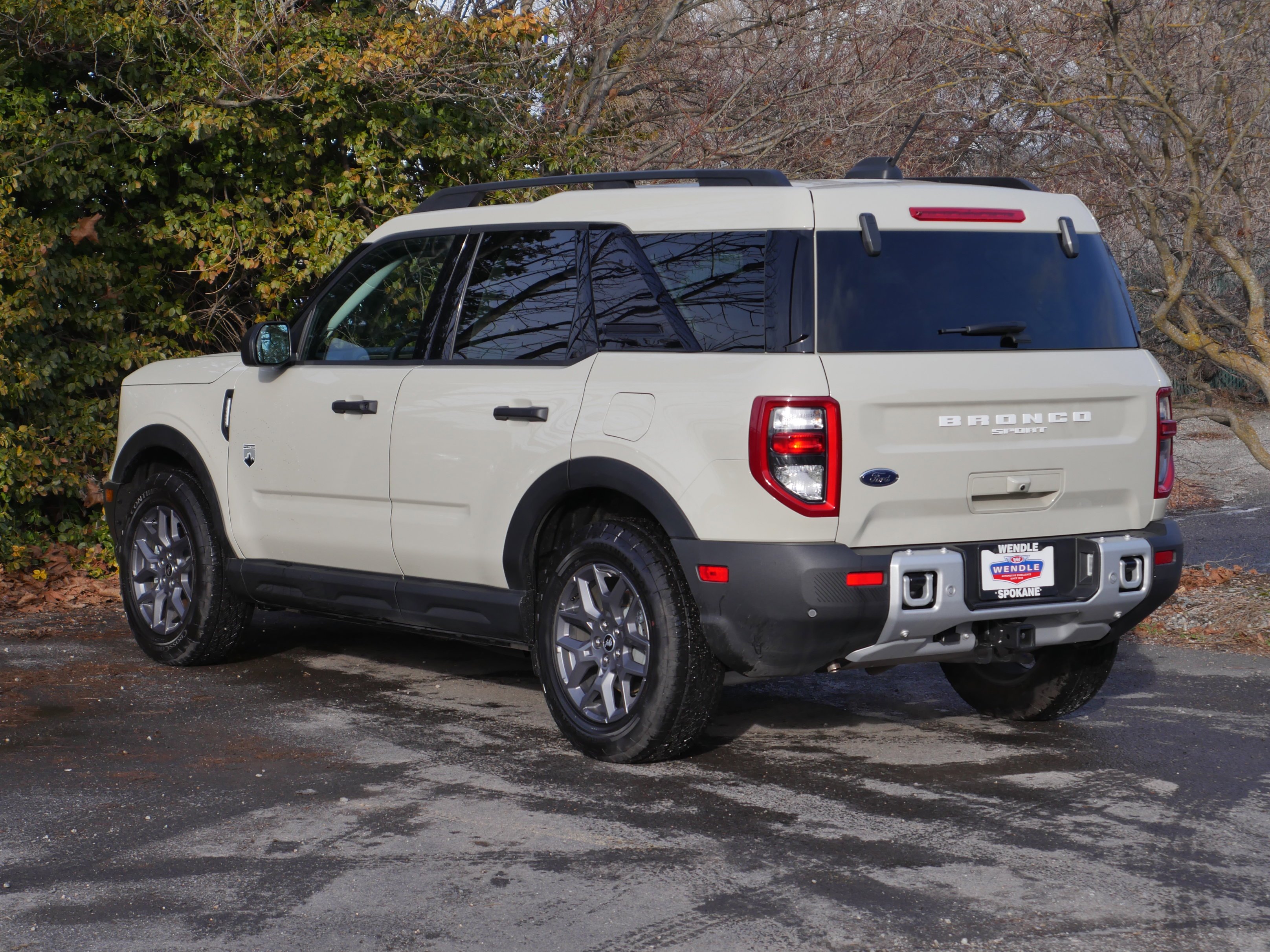 New 2025 Desert Sand Ford Big Bend® image 20