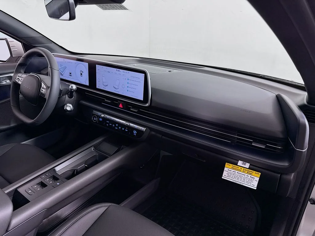 2025 Hyundai IONIQ 6 SEL - Photo 30
