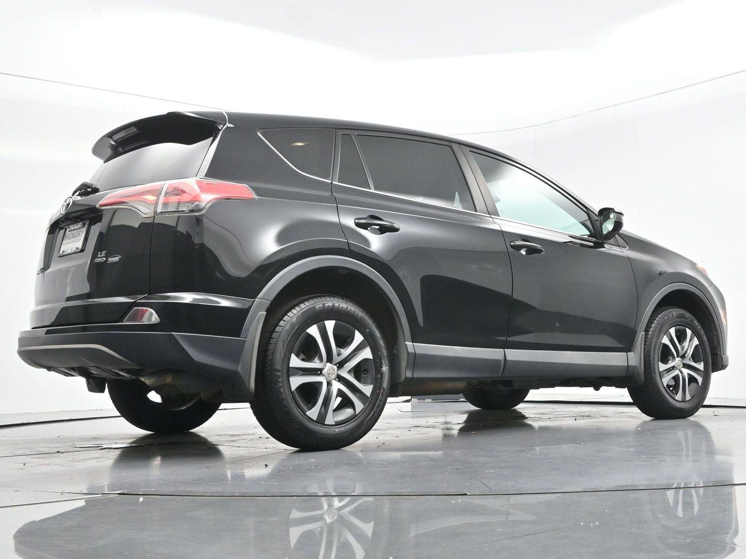 Used 2018 Black Toyota LE image 45