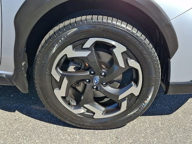 Certified Used 2021 Silver Subaru Limited image 9