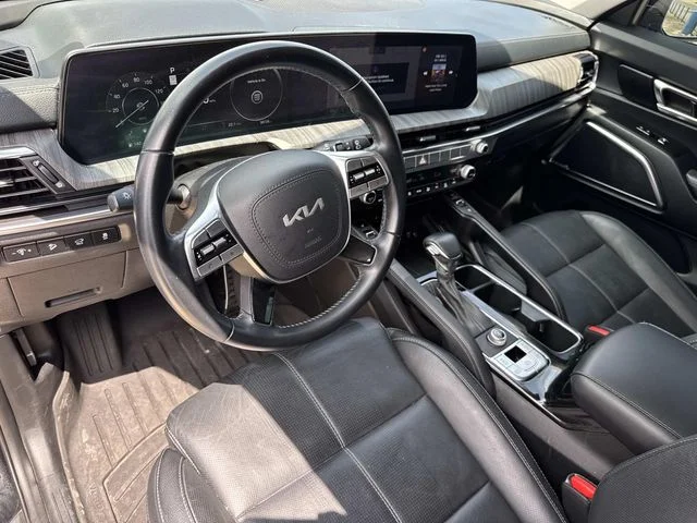 Used 2024 Black Kia SX image 33