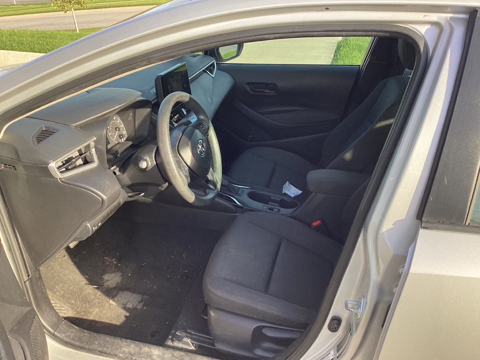 2024 Toyota Corolla LE - Photo 4