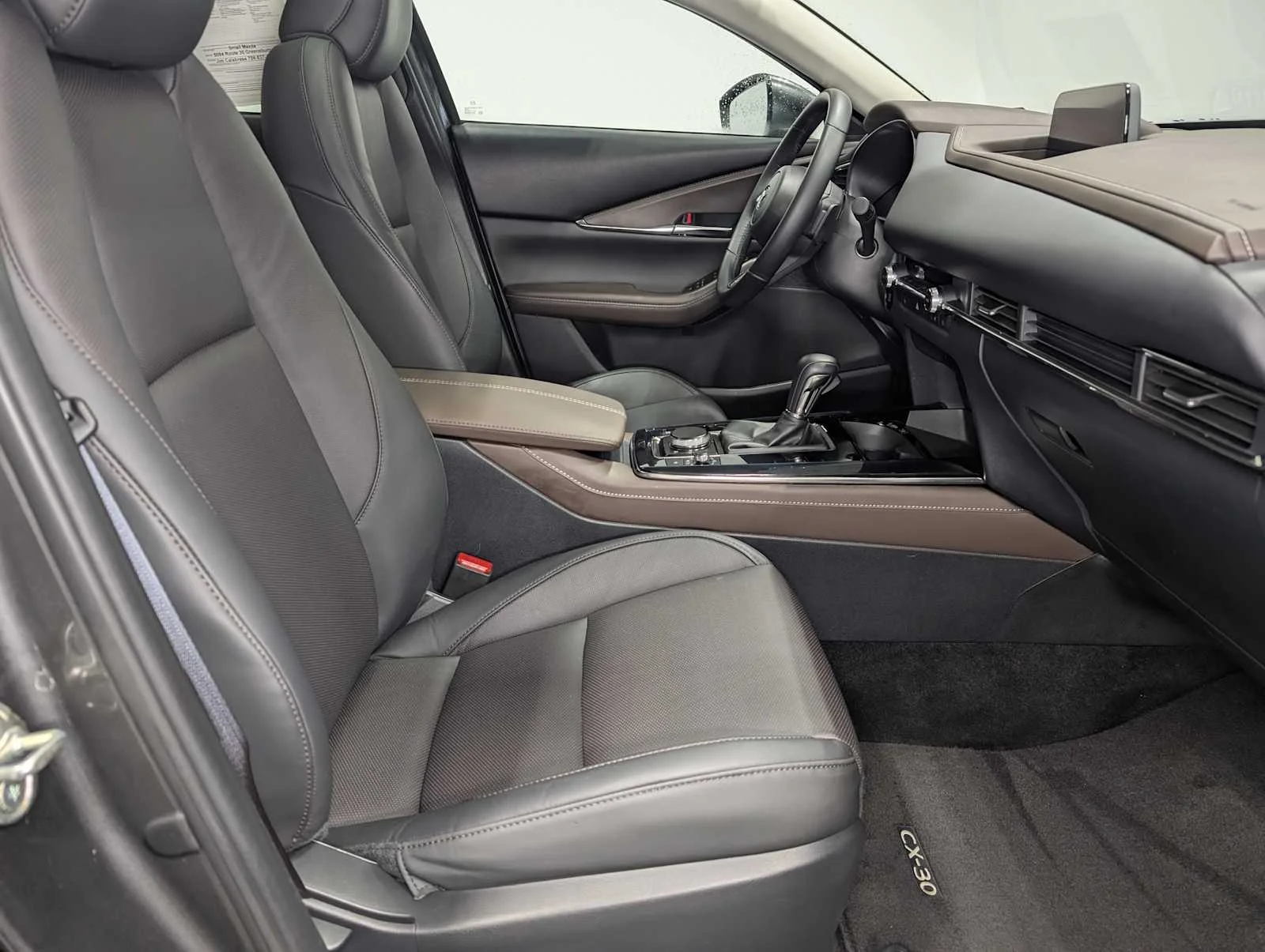 Used 2025 Machine Gray Metallic Mazda 2.5 S Premium Package image 38