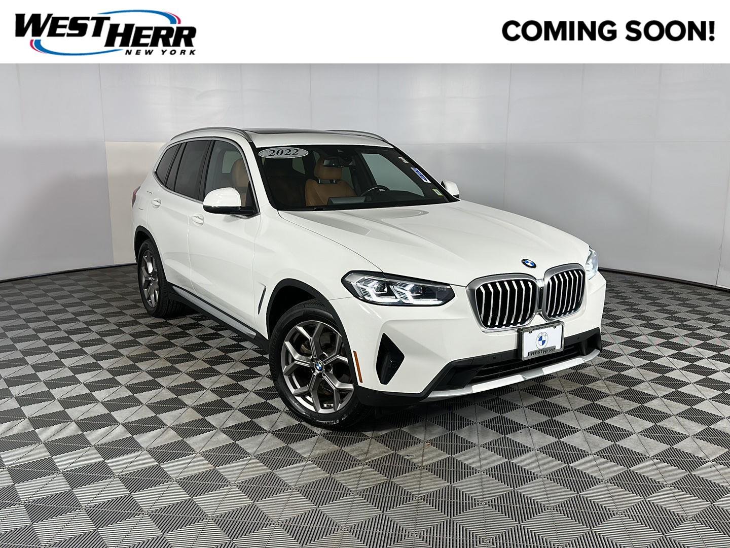 Used 2022 Alpine White BMW xDrive30i image 1