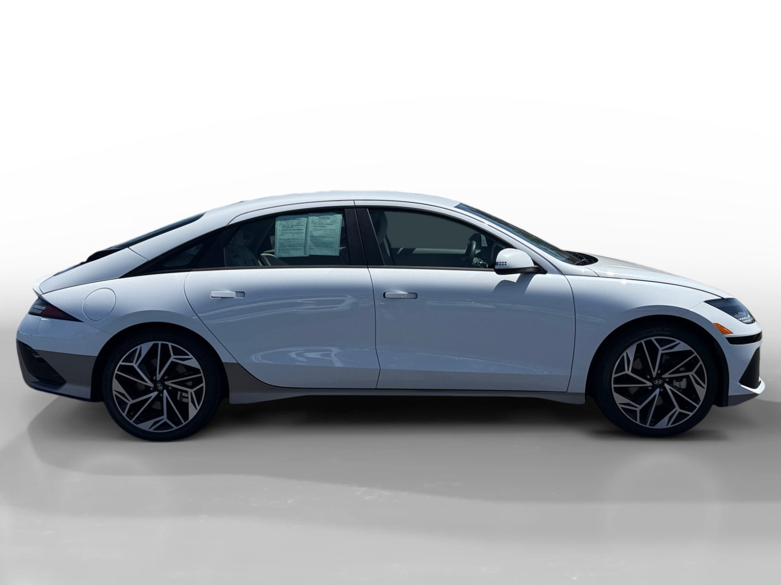 Used 2023 White Hyundai SEL image 6