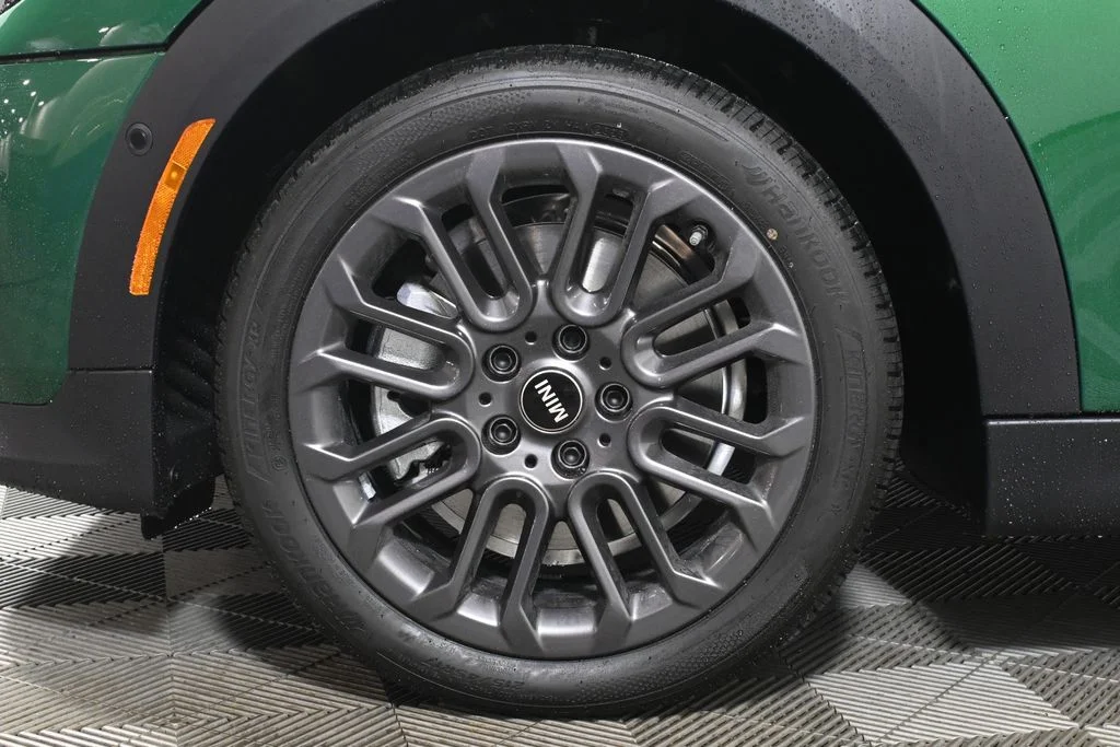 New 2027 Green MINI Cooper S image 12