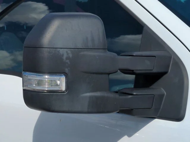 Used 2016 Oxford White Ford XLT image 12