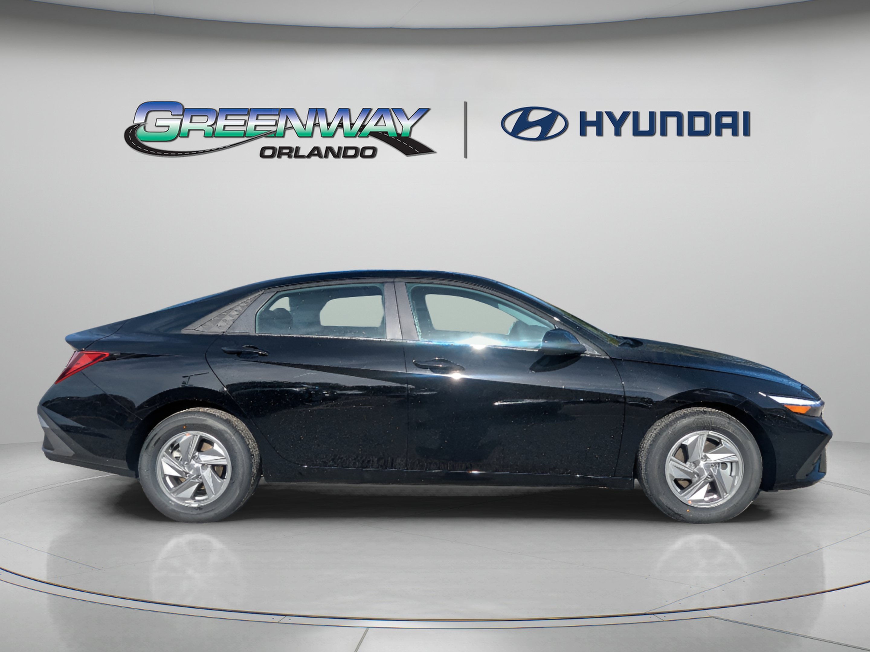 New 2026 Abyss Black Hyundai SE image 9