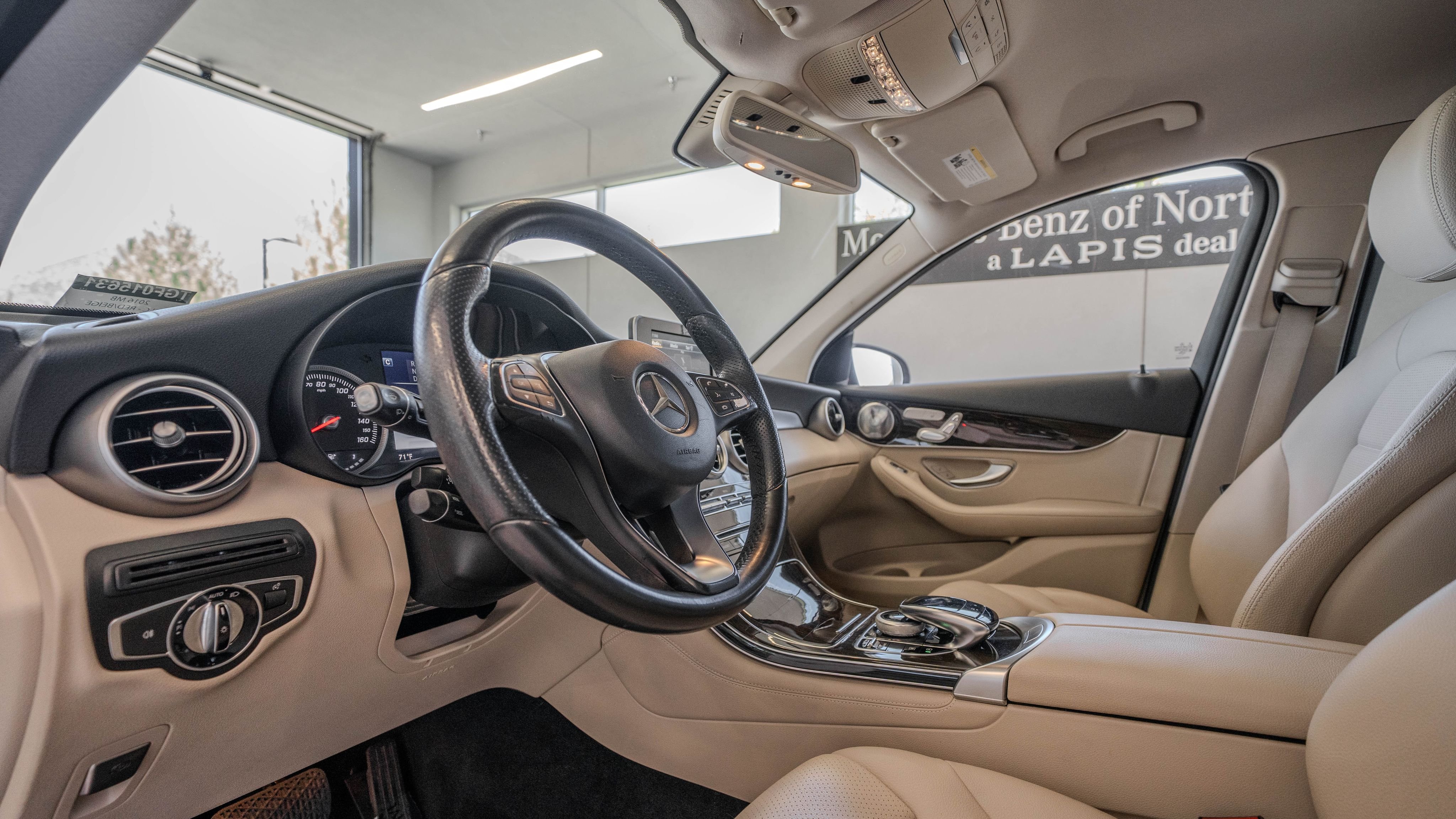 Used 2016 Red Mercedes-Benz GLC 300 image 16