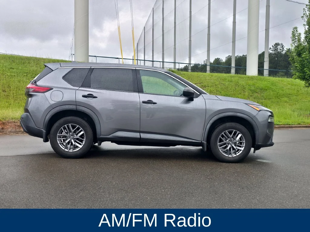 Used 2021 Gray Nissan S image 2