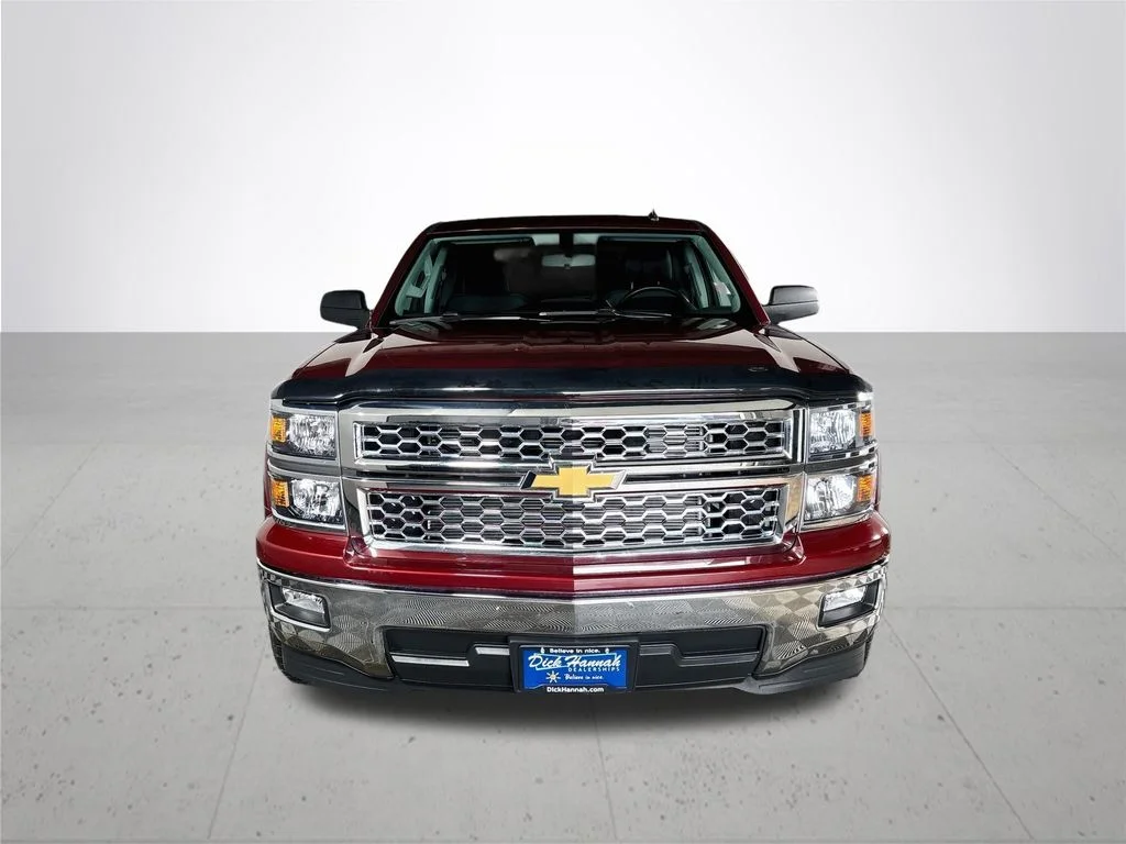 Used 2014 Red Chevrolet LT image 3