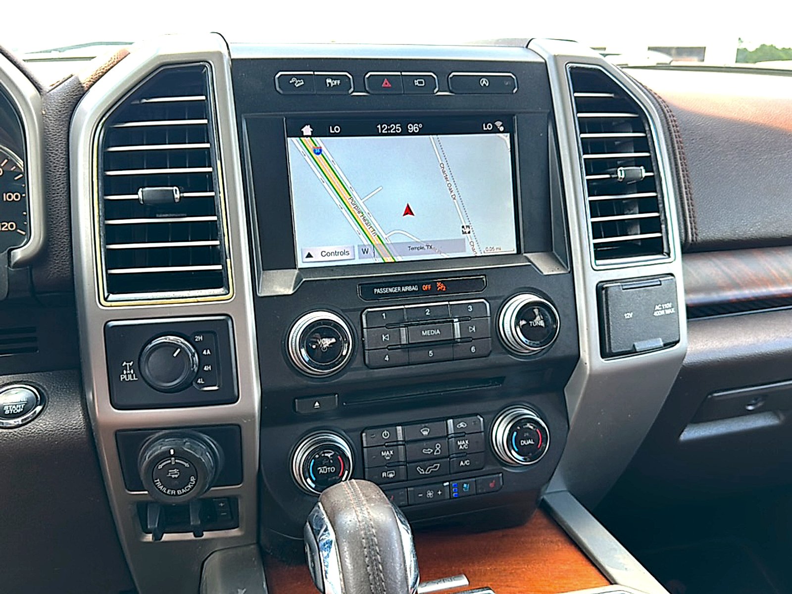 Used 2018 Guard Metallic Ford King Ranch image 32