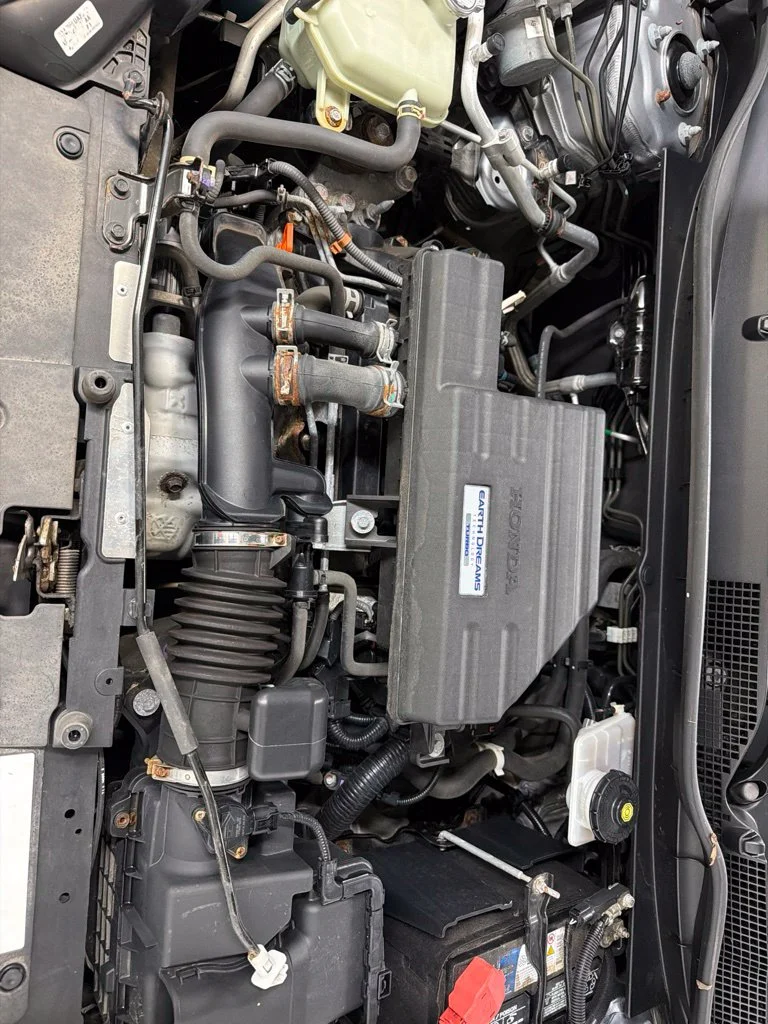 Used 2019 Lunar Silver Metallic Honda Touring image 12