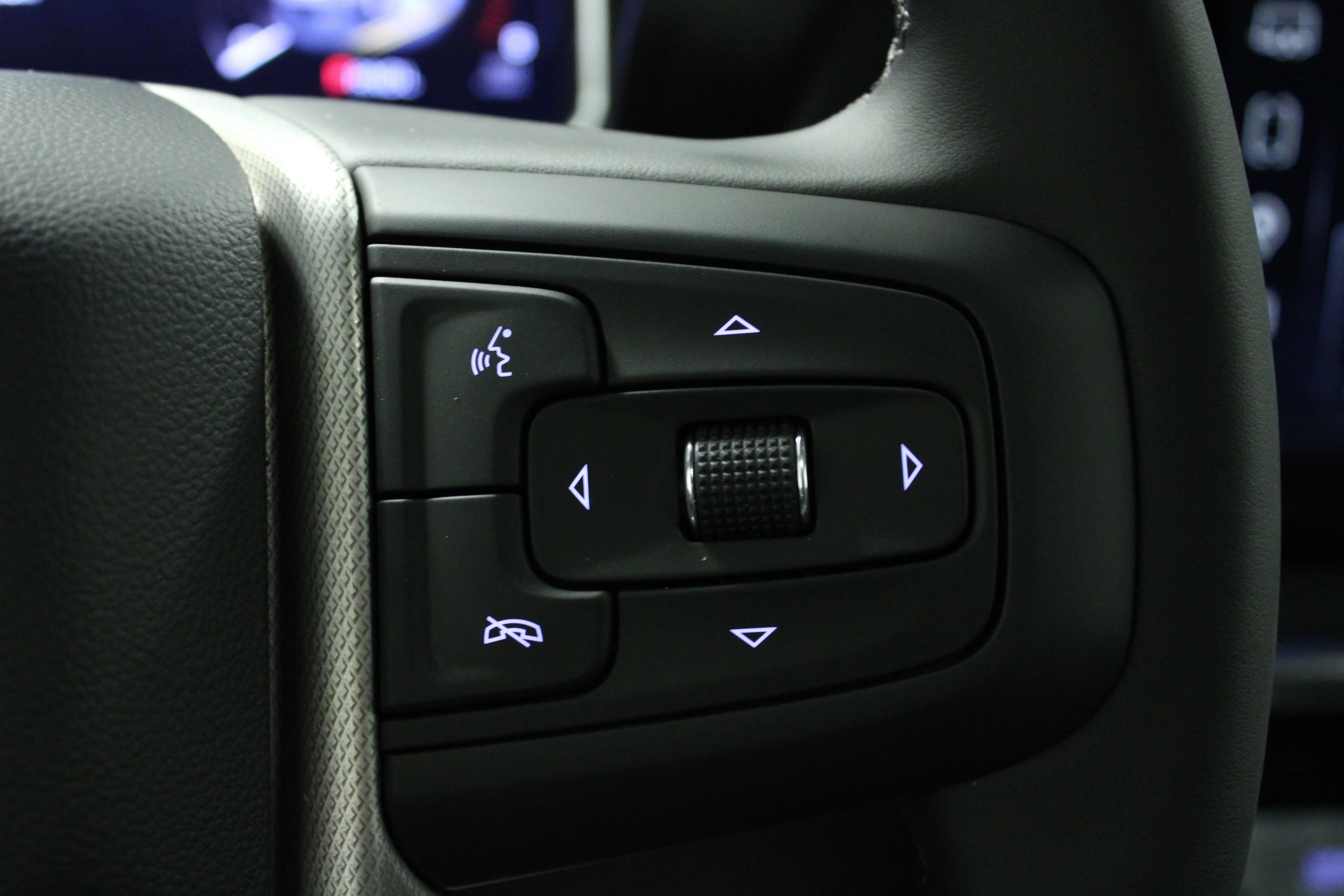 New 2026 Glacier White Tricoat GMC Denali DRW image 21