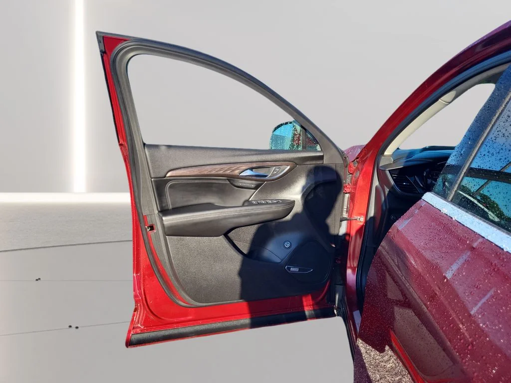 Used 2023 Cinnabar Metallic Buick Avenir image 19