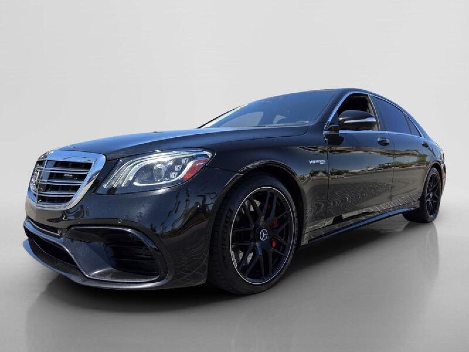 Used 2019 Black Mercedes-Benz AMG® S 63 image 8