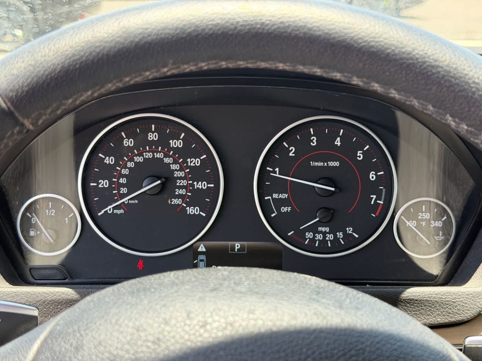 BMW 328i blanco de 2016 de segunda mano, imagen 12