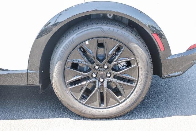 New 2026 Star White Metallic Tri-coat Ford Premium image 38