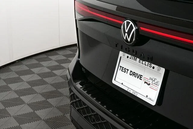 New 2026 Deep Black Pearl Volkswagen SE R-Line Black image 35