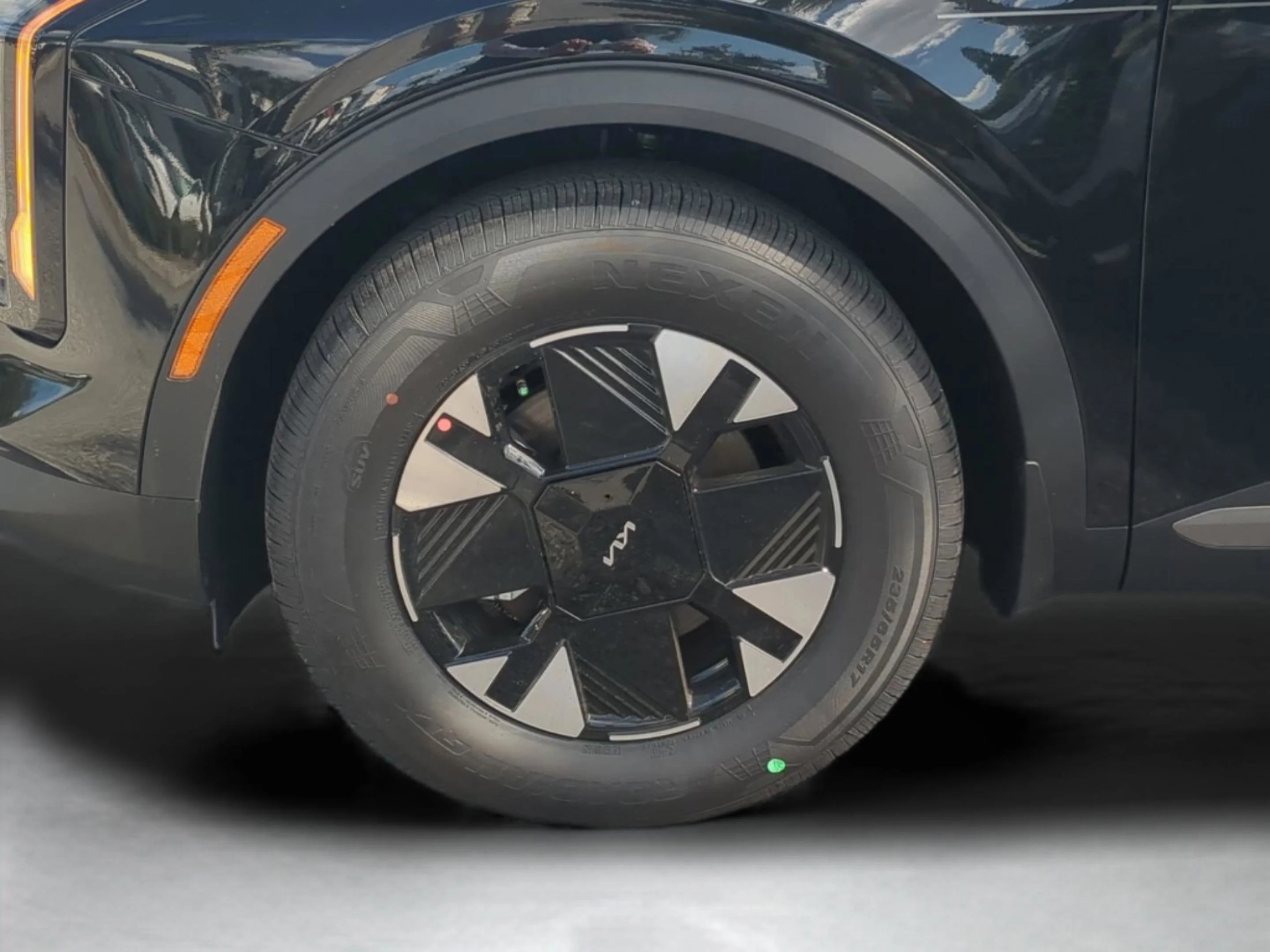 New 2026 Fusion Black Kia LX image 12