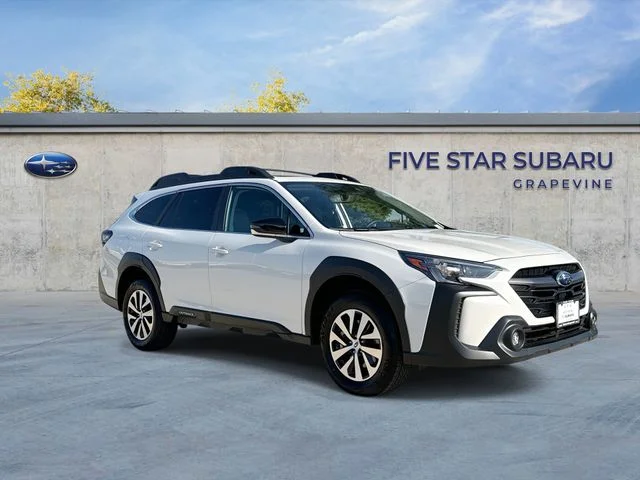 2025 Subaru Outback Premium's photo