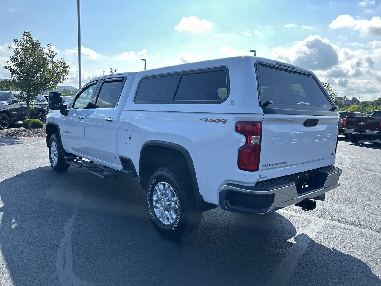 Used 2024 Summit White Chevrolet LTZ image 5