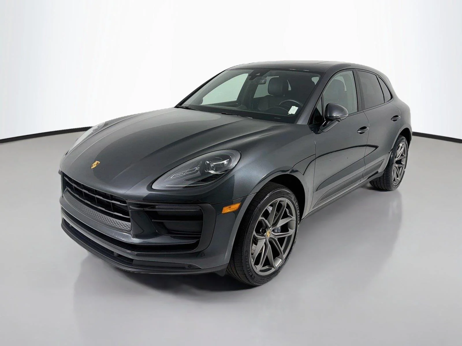 2022 Porsche Macan