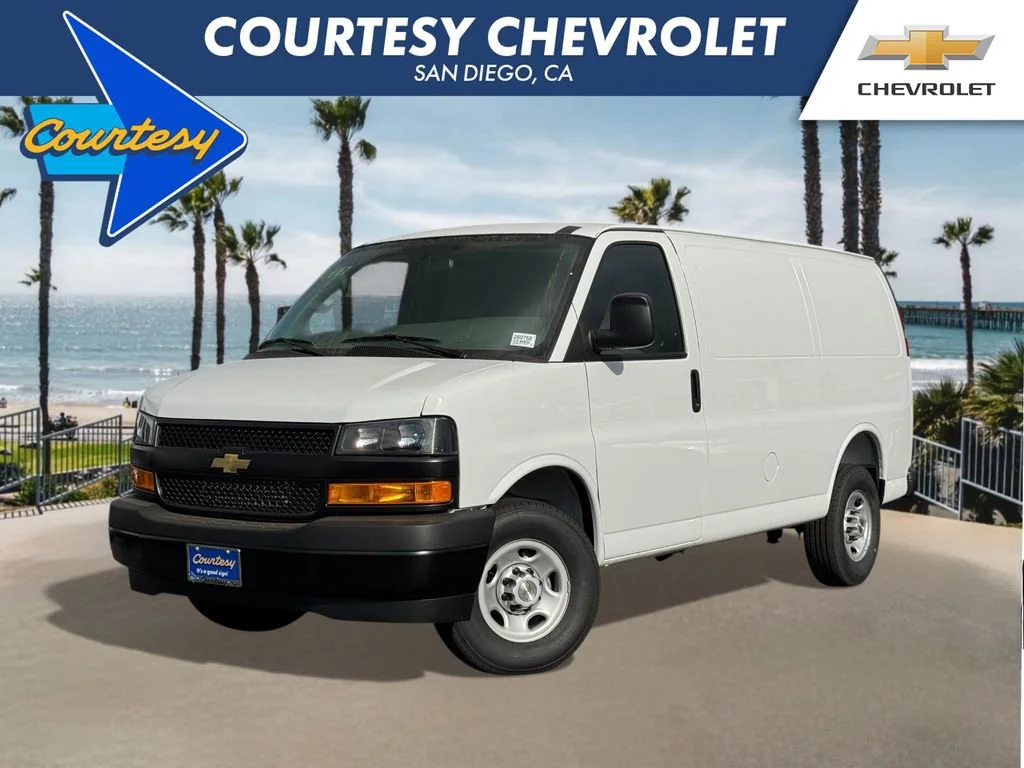 2026 Chevrolet Express 2500 Work Van HD's photo